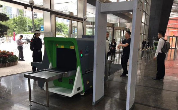 米兰·(milan)X光机 米兰·(milan)X光机